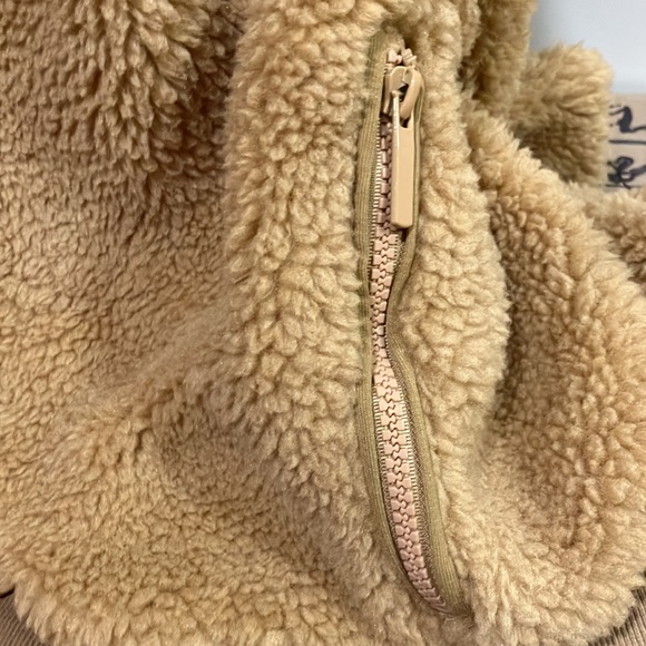 NWT Stitch and Feather Signature8 Fluffy Oversized Teddy Bear Hoodie Jacket - Picture 12 of 16